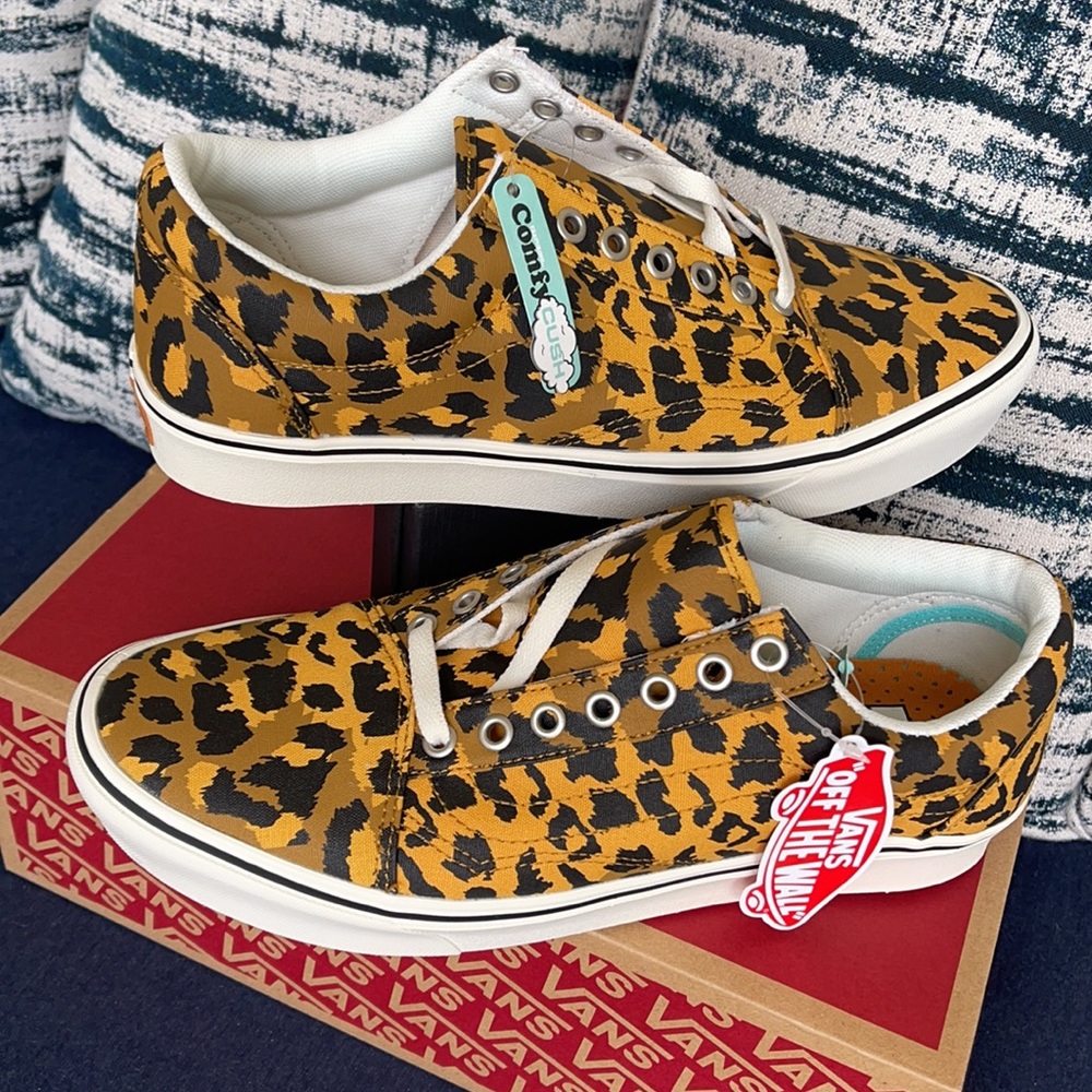 Vans Comfycush Old Skool Leopard WMNS - Picture 11 of 16